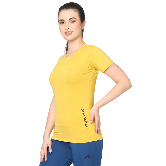 Round Neck Yellow Dry-fit Gym T-Shirt For Women