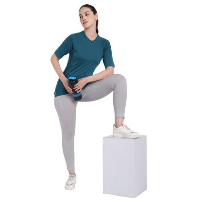 Round Neck  Blue Dry-fit Gym T-Shirt For Women